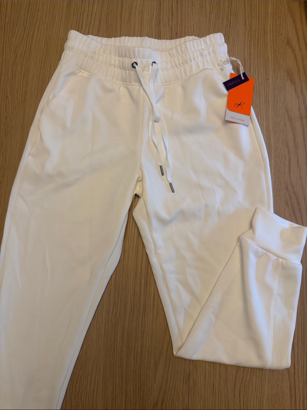 NWT White Relaxed Drawstring Joggers